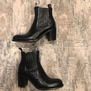 FREE LANCE emea 7 jodpur leather heeled booties